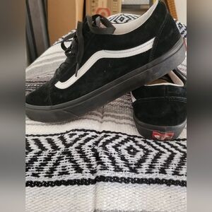 Men's Black Vans Size 12
